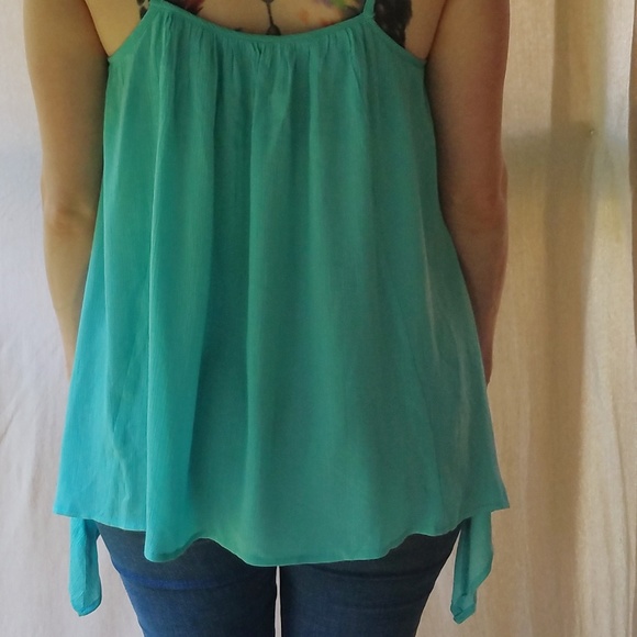 Flowy top - Picture 2 of 3